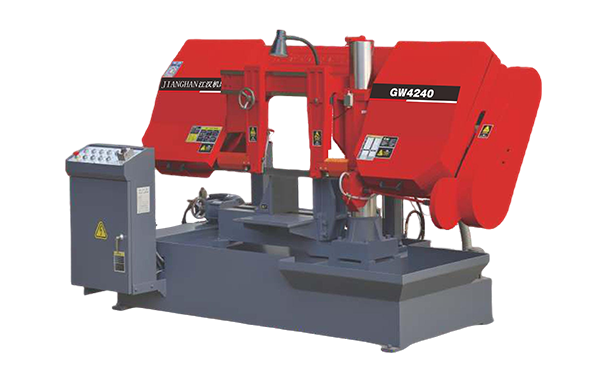 白茅湖农场GW4240双柱卧式带锯床